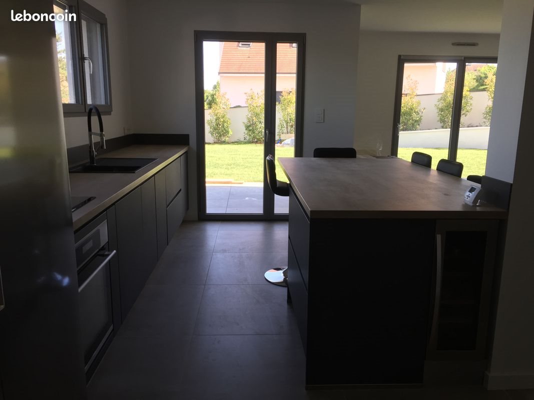 Maison à louer, 147m², Fontaine-lès-Dijon