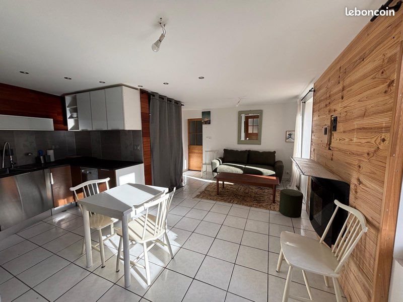 Appartement à louer, 45m², Couzon-au-Mont-d'Or