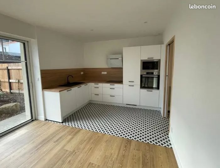 Maison à louer, 120m², Saint-Julien-de-Concelles