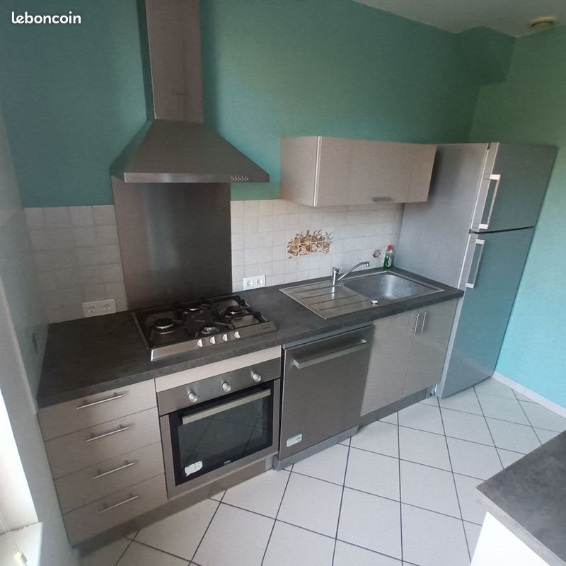 Appartement à louer, 68m², Nesle
