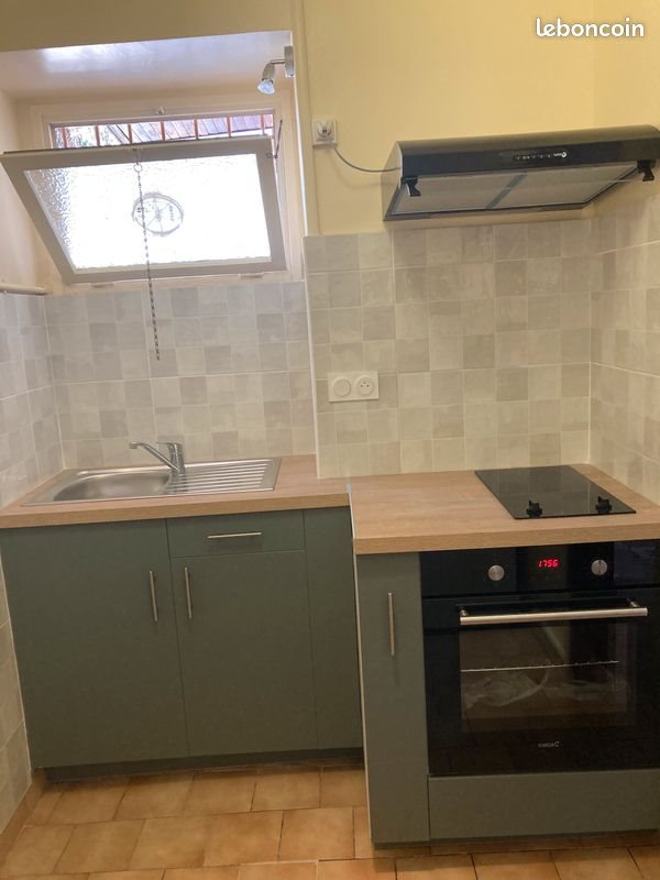 Appartement à louer, 43m², Nîmes