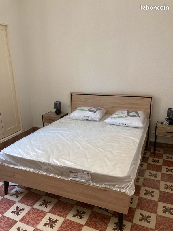 Appartement à louer, 43m², Nîmes