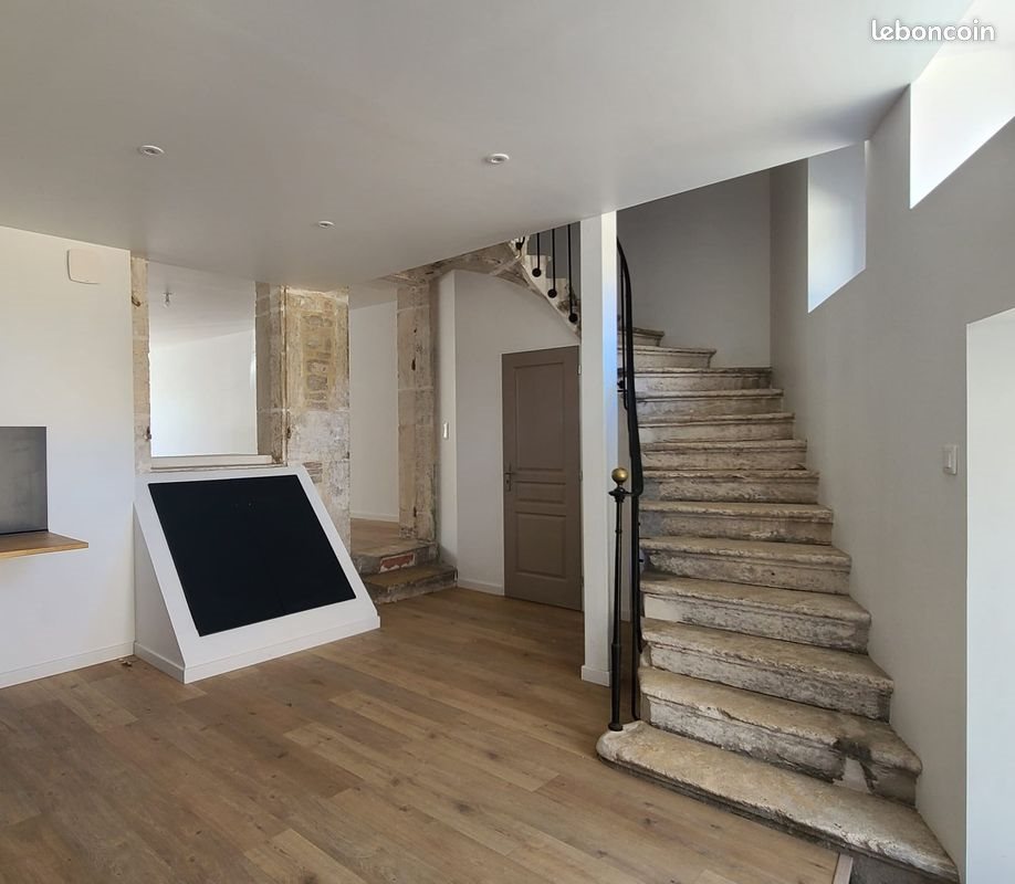 Maison à louer, 105m², Givry