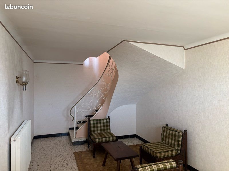 Maison à louer, 120m², Servian