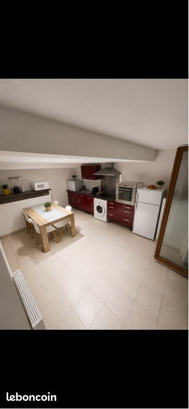 Maison à louer, 75m², Ampus