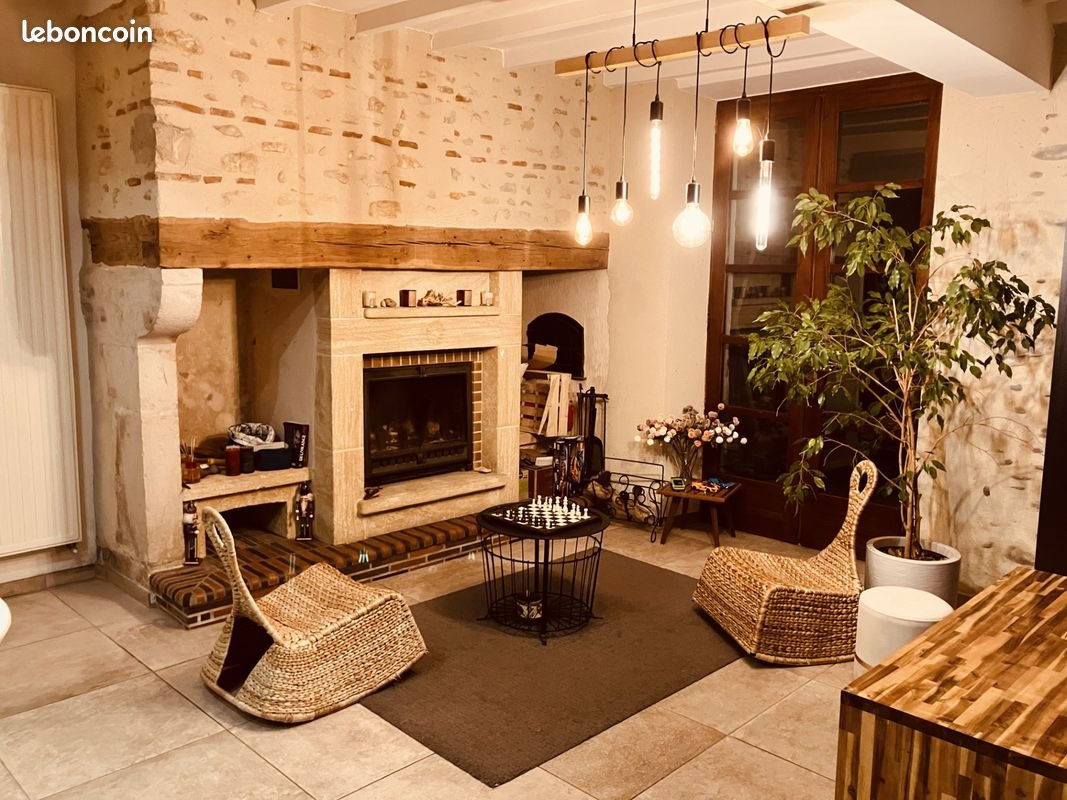Maison à vendre, 240m², Bordes