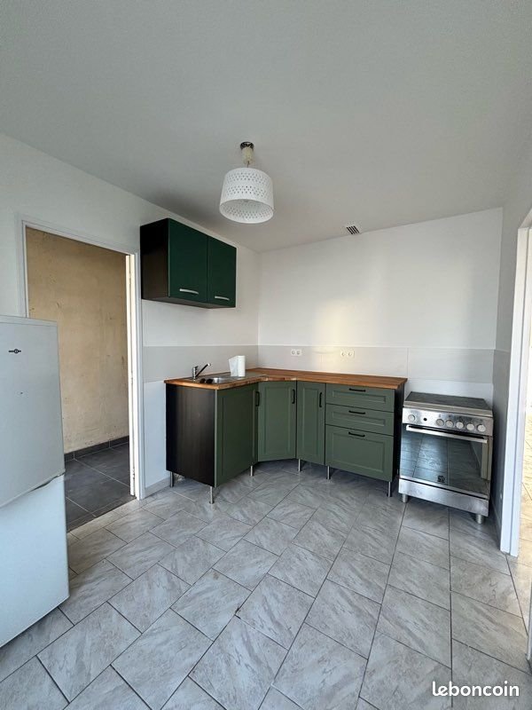 Maison à louer, 70m², Durtal
