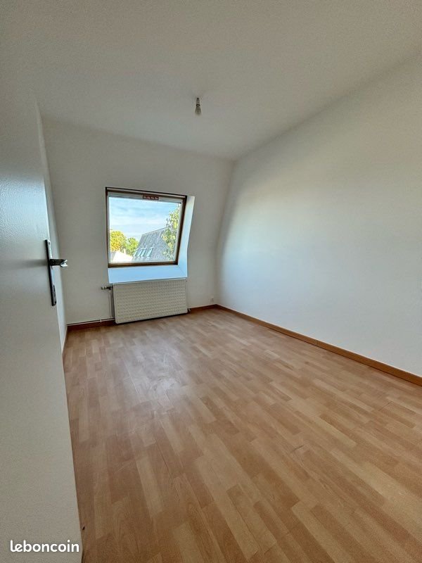 Maison à louer, 70m², Durtal