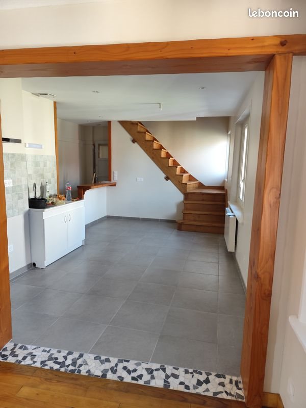 Maison à louer, 120m², Chalamont