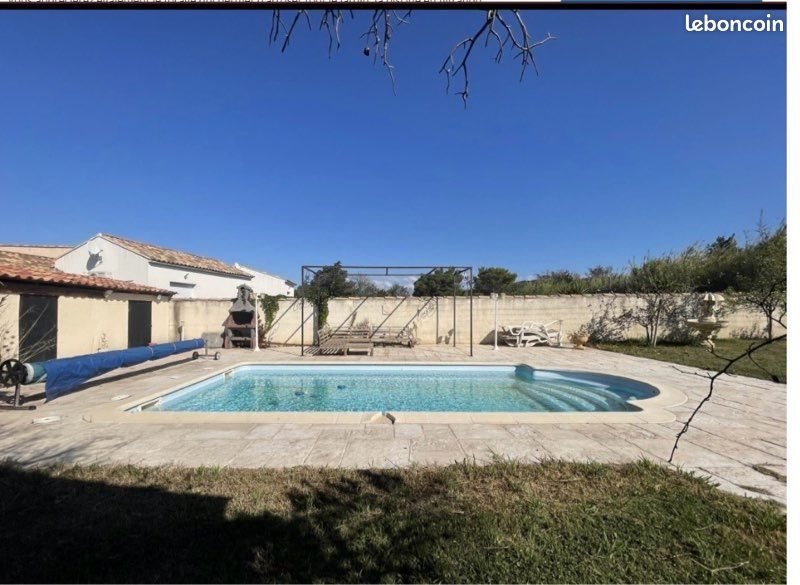 Maison à vendre, 130m², Saint-Mitre-les-Remparts