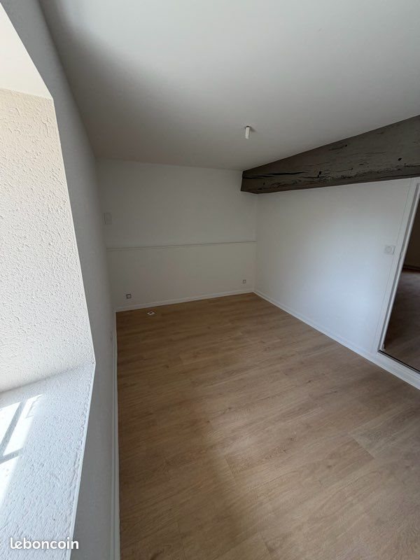 Appartement à louer, 40m², Grez-Neuville
