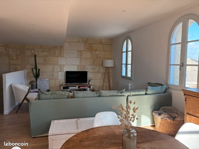 Appartement à louer, 52m², Branne