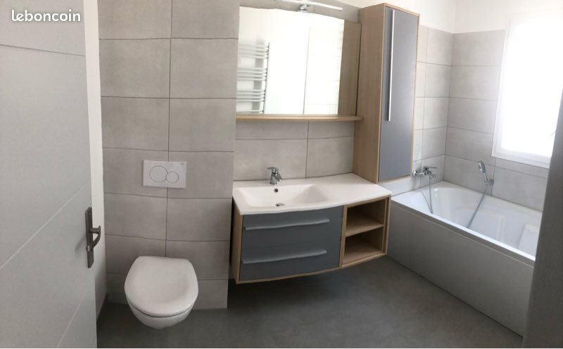 Appartement à louer, 90m², Vence