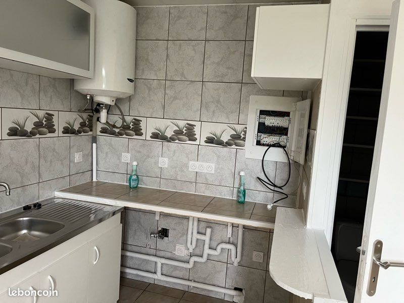 Appartement à louer, 25m², Lesparre-Médoc