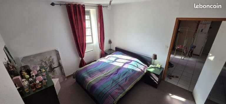 Appartement à louer, 80m², Poligny