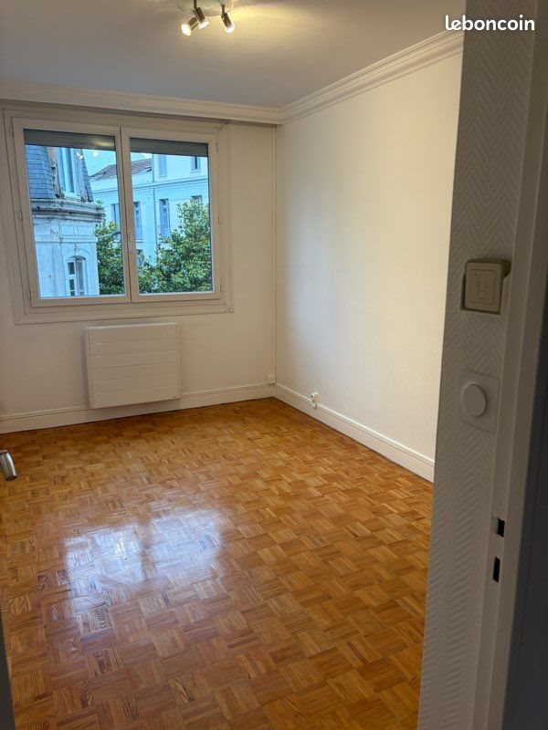 Appartement à louer, 74m², Tarbes