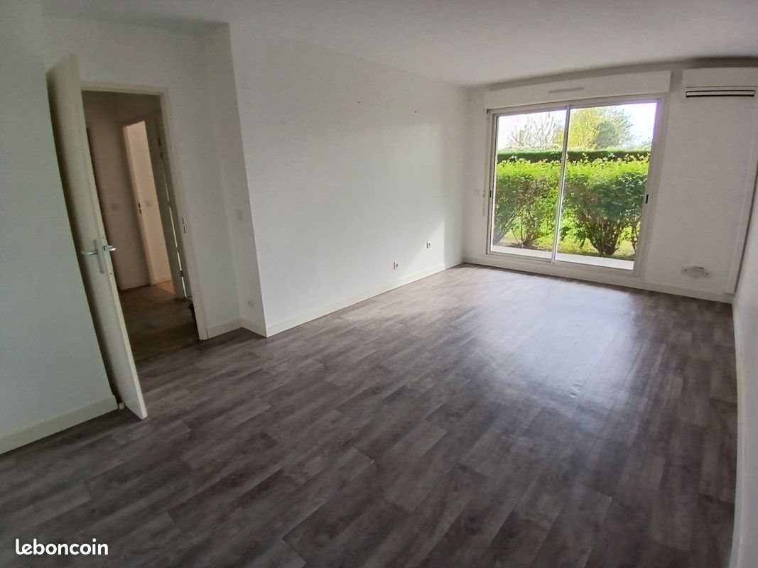 Appartement à louer, 46m², Cenon