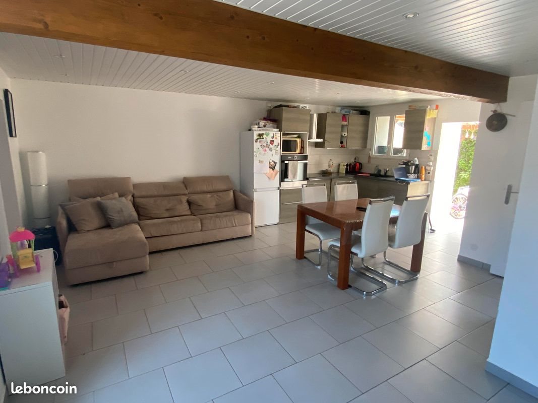 Maison à louer, 74m², Cérons