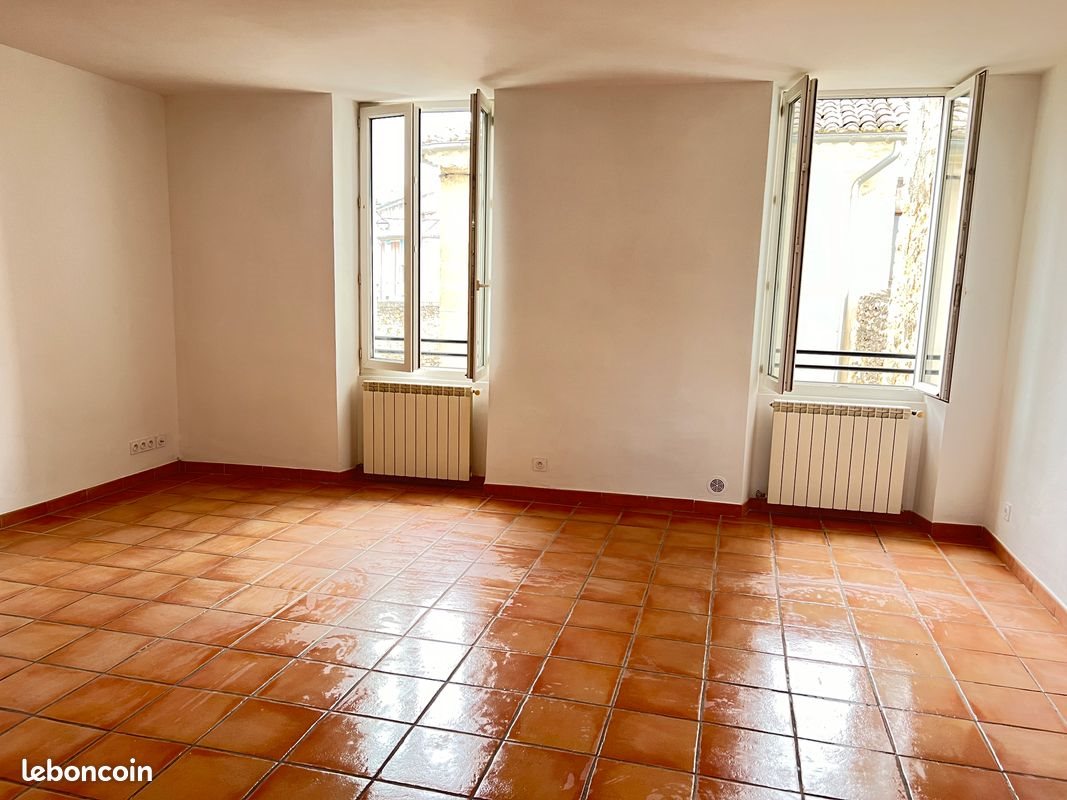 Appartement à louer, 55m², Orange