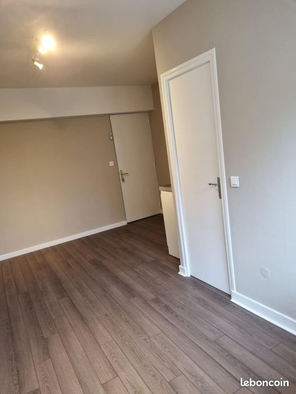 Appartement à louer, 16m², Pérignat-lès-Sarliève