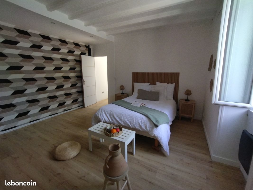 Maison à louer, 137m², Mortagne-sur-Gironde