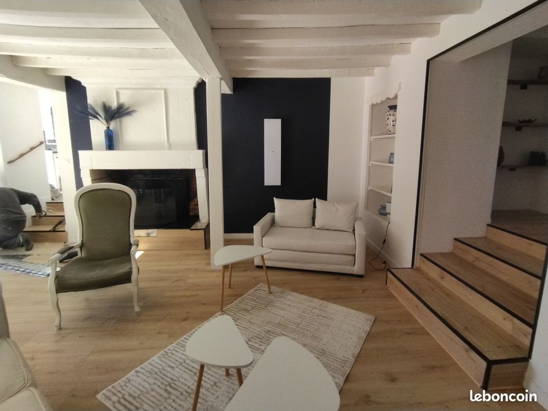 Maison à louer, 137m², Mortagne-sur-Gironde