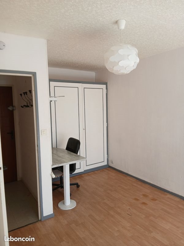 Appartement à louer, 21m², Rennes