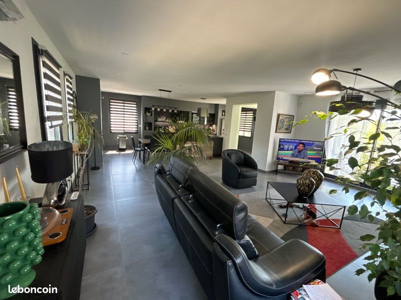 Maison à vendre, 217m², Les Angles