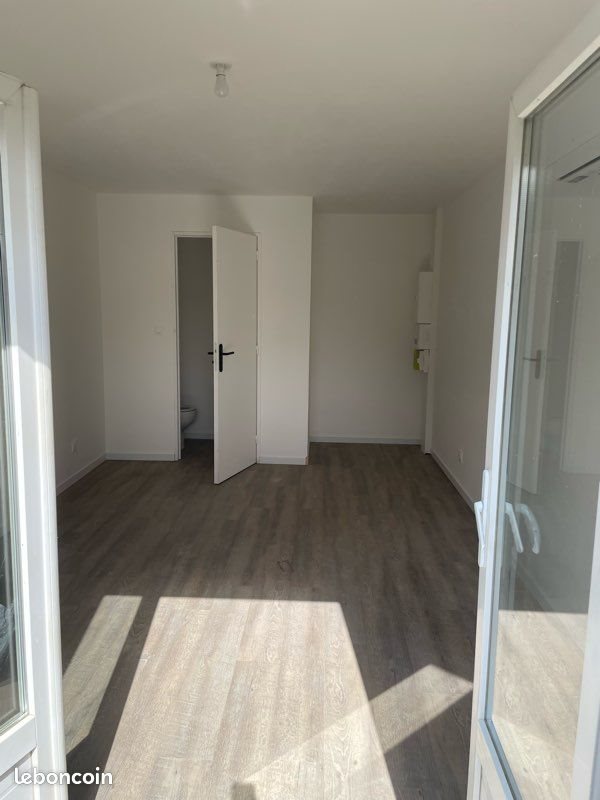 Maison à louer, 47m², Nalliers