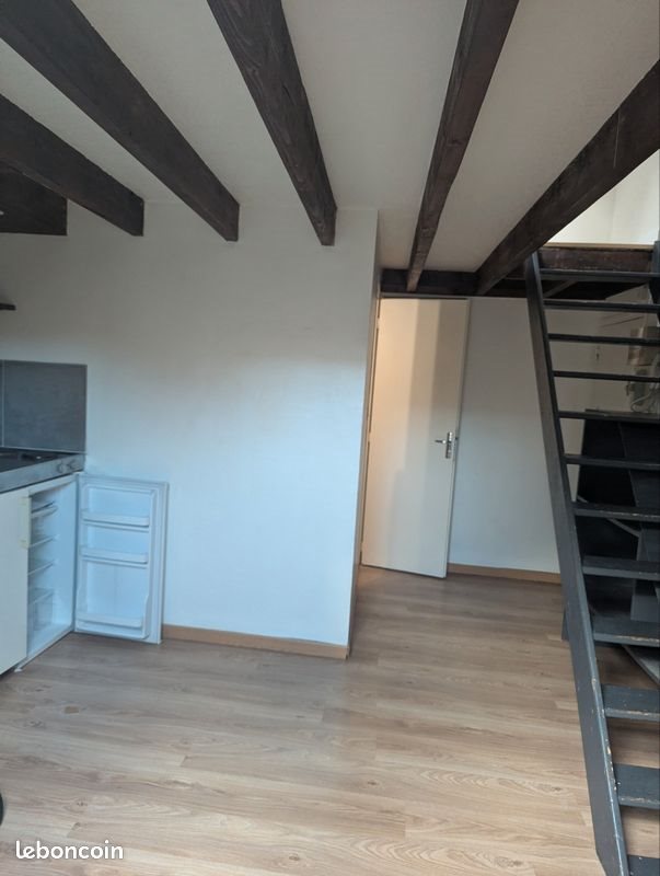 Appartement à louer, 18m², Charleville-Mézières
