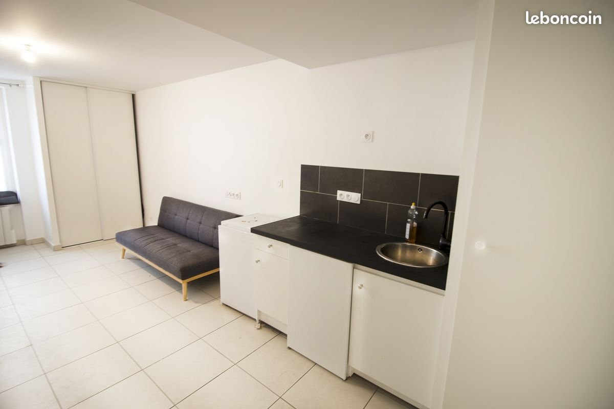 Appartement à louer, 23m², Saint-Fons