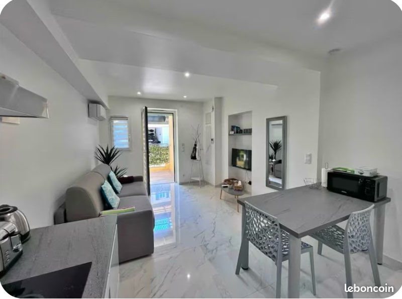 Appartement à louer, 25m², Roquebrune-Cap-Martin