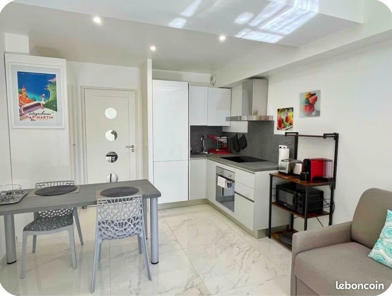 Appartement à louer, 25m², Roquebrune-Cap-Martin