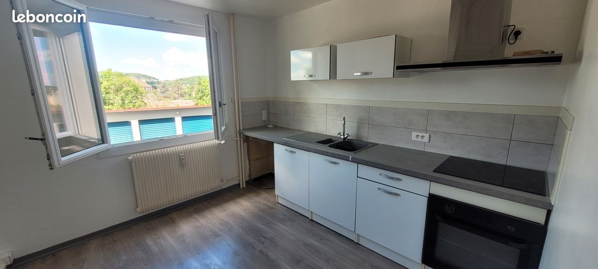 Appartement à louer, 32m², Lons-le-Saunier