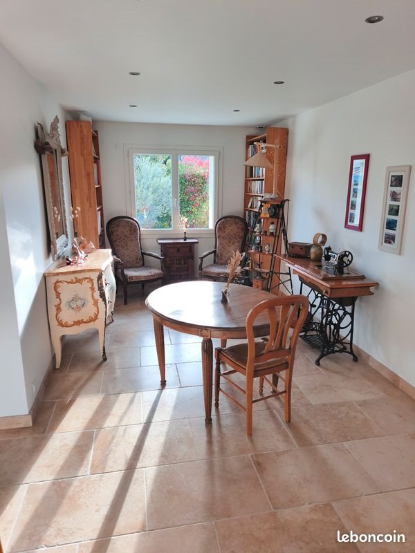 Maison à vendre, 156m², Rognonas