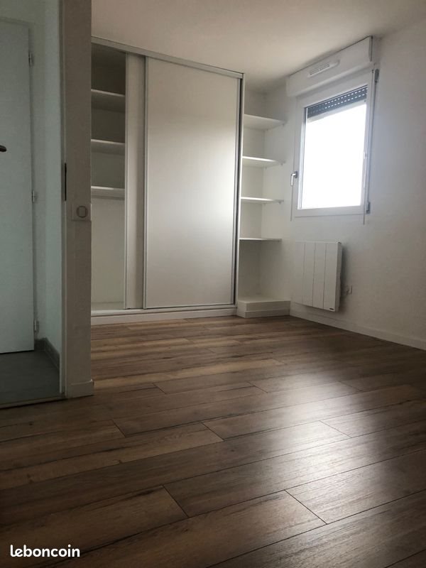Appartement à louer, 45m², Montreux-Château