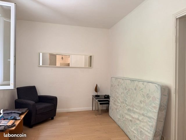 Appartement à louer, 20m², Saintes