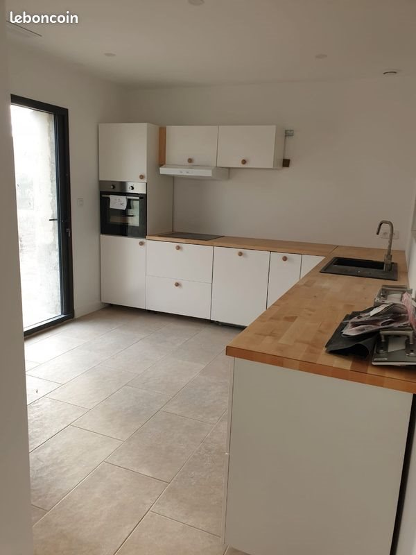 Maison à louer, 95m², Pernes-les-Fontaines