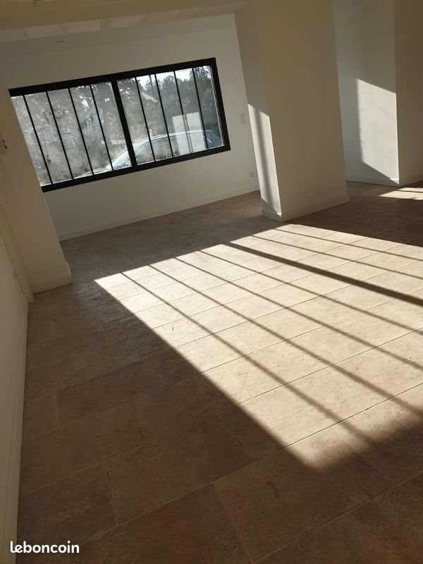 Maison à louer, 95m², Pernes-les-Fontaines