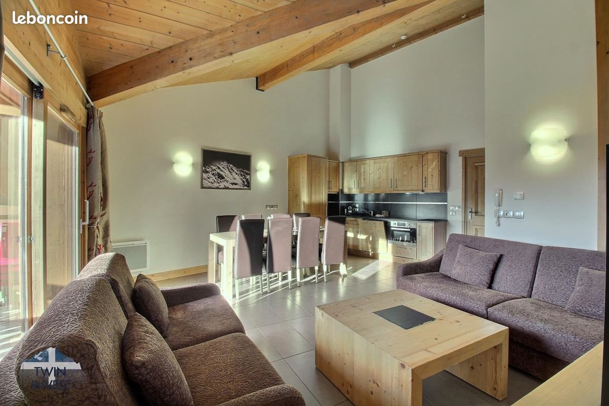 Appartement à vendre, 66m², Arâches-la-Frasse (Les Carroz d'Arâches)