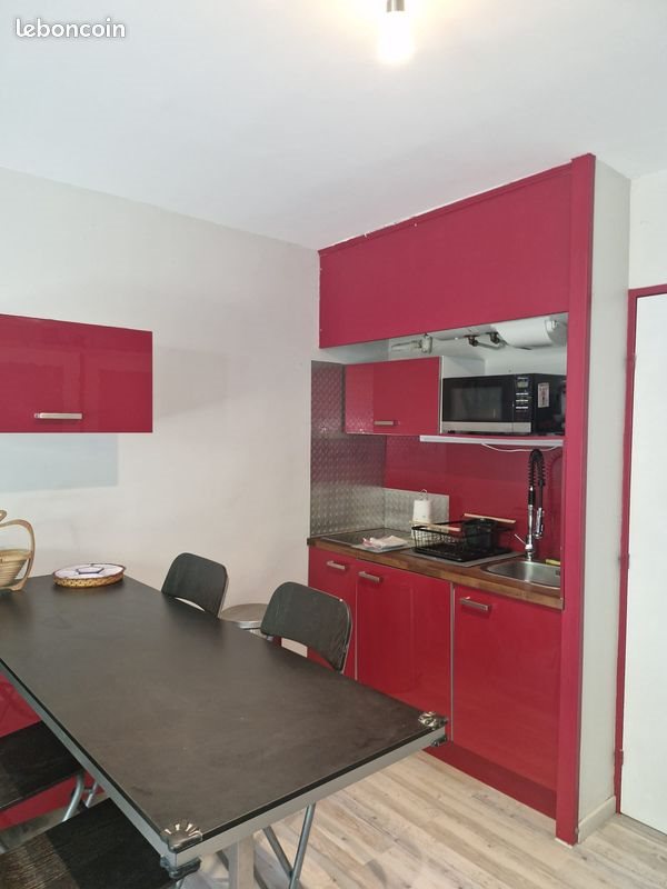 Appartement à louer, 25m², Sanary-sur-Mer