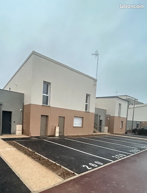 Appartement à louer, 45m², Luisant