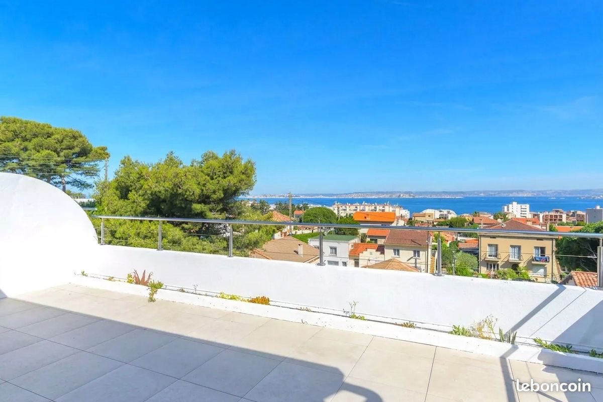 Appartement à louer, 55m², Marseille 8ème