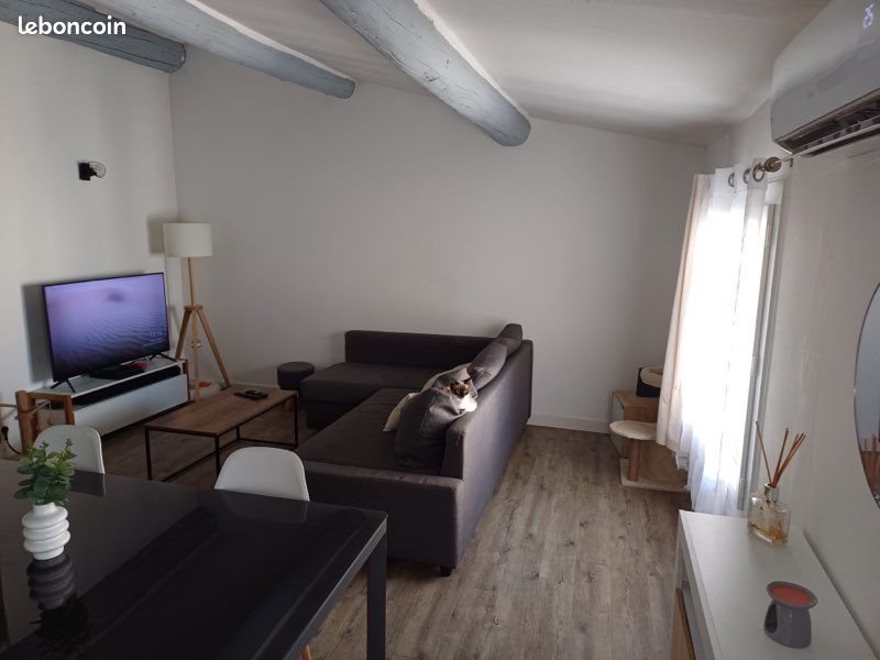 Appartement à louer, 40m², Monteux