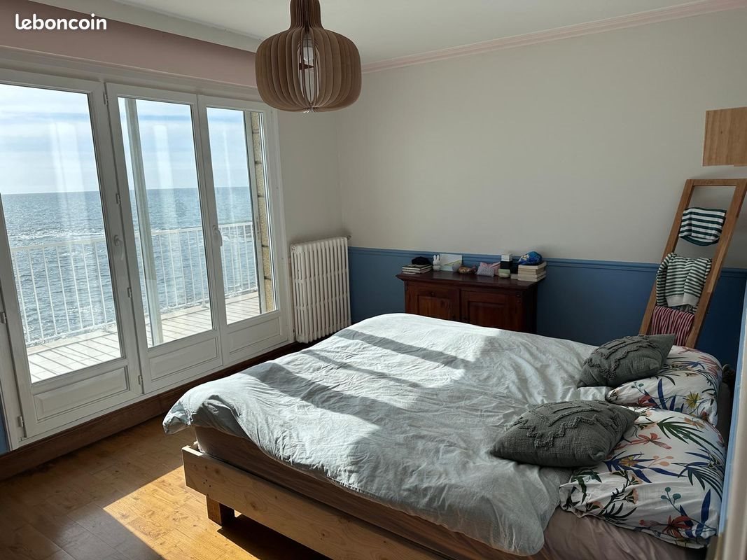 Maison à louer, 250m², Ploemeur