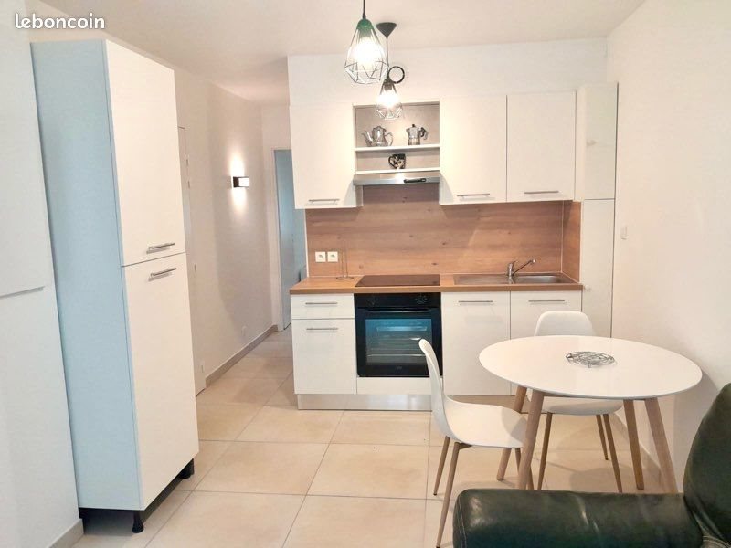 Appartement à louer, 30m², Pau
