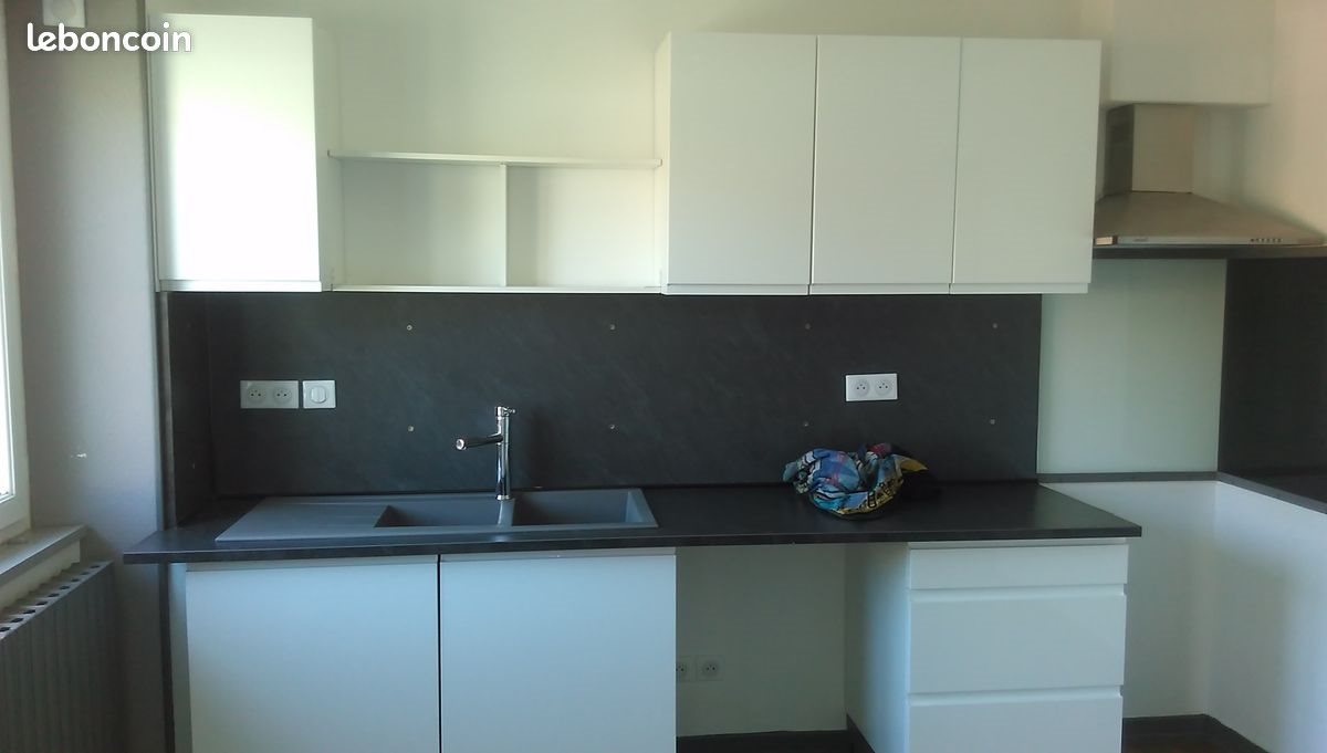 Appartement à louer, 80m², Blavozy