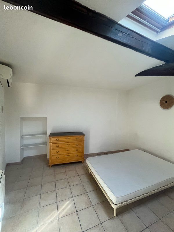 Appartement à louer, 65m², Pernes-les-Fontaines