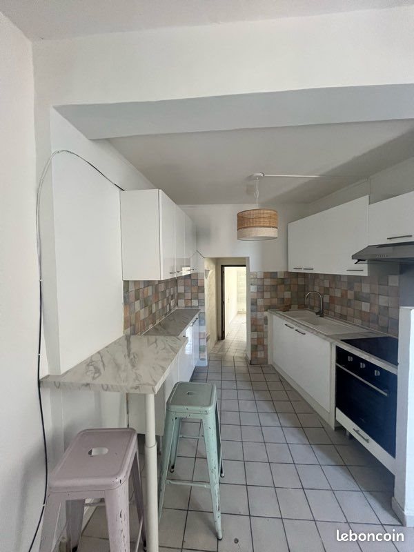 Appartement à louer, 65m², Pernes-les-Fontaines
