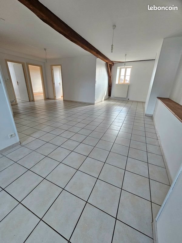Appartement à louer, 84m², Saint-Florentin
